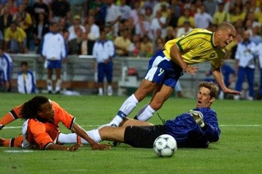 Jogos Eternos – Brasil 1x1 Holanda 1998 - Imortais do Futebol