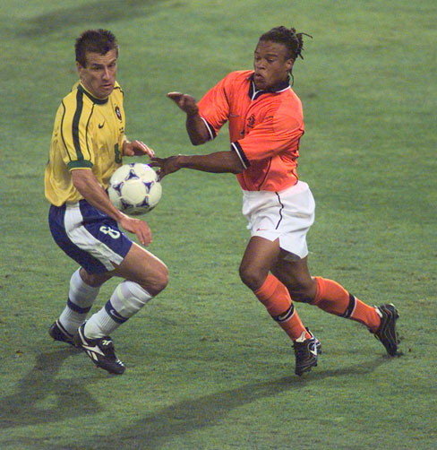 Brasil×Holanda semifinal copa 1998 completo, #Brasil_e_Holanda copa 1998  Um dos maiores jogos de seleções em uma copa do mundo, agora disponível e  Completo. Após encontros emblemáticos nas Copas de