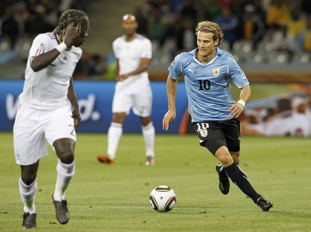 diego forlan wm 2010 uruguay france diego forlan 15465981 1000 748