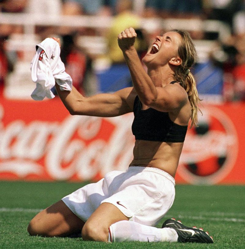 Rose Bowl - Gigante de Pasadena 11 1999finalLacy AtkinsAP