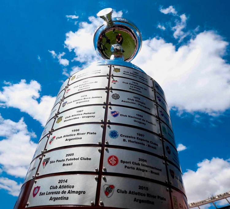 A enciclopédia da Libertadores: história por países, por equipes