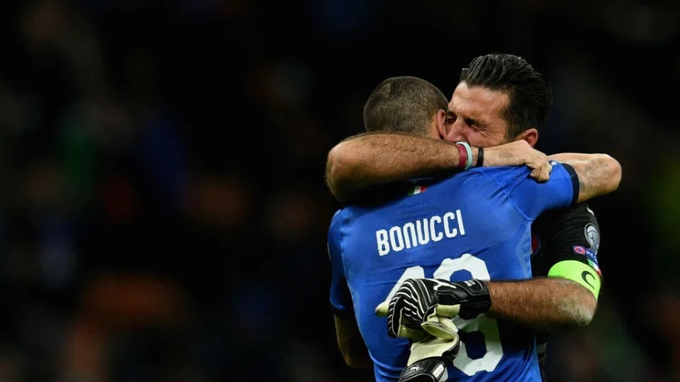 Buffon é o melhor goleiro da história, afirma Bonucci - Gazeta Esportiva