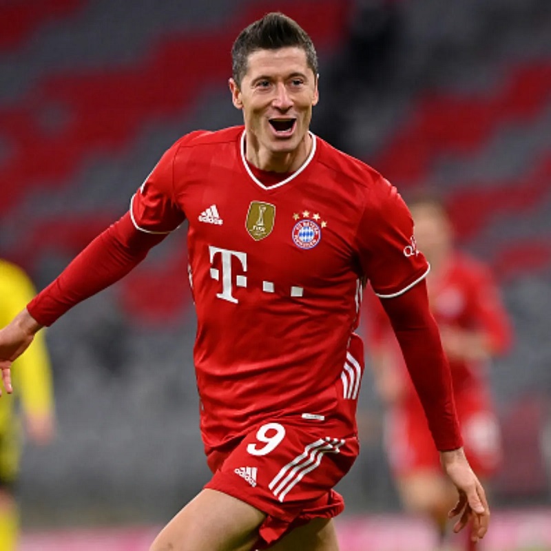 Time dos Sonhos do Bayern München 43 votRobert Lewandowski