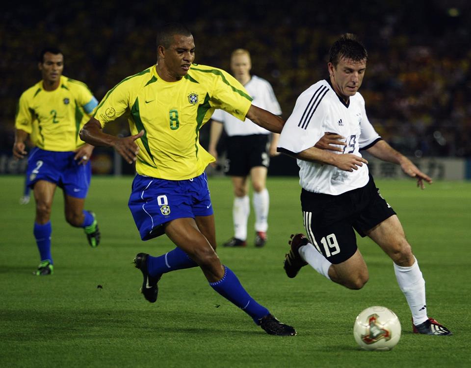 30/06/2002 - Brasil 2 x 0 Alemanha - Três Pontos