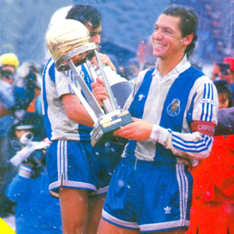 Os títulos mundiais do Porto em 1987 e 2004 5 porto 87 campeao