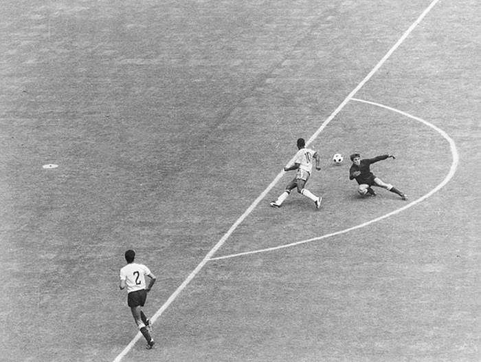 Jogos Eternos – Brasil 3×1 Uruguai 1970 Brasil 3x1 Uruguai 1970