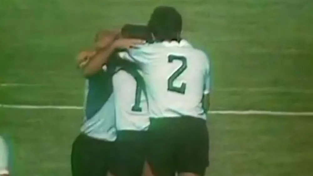 gol uruguai