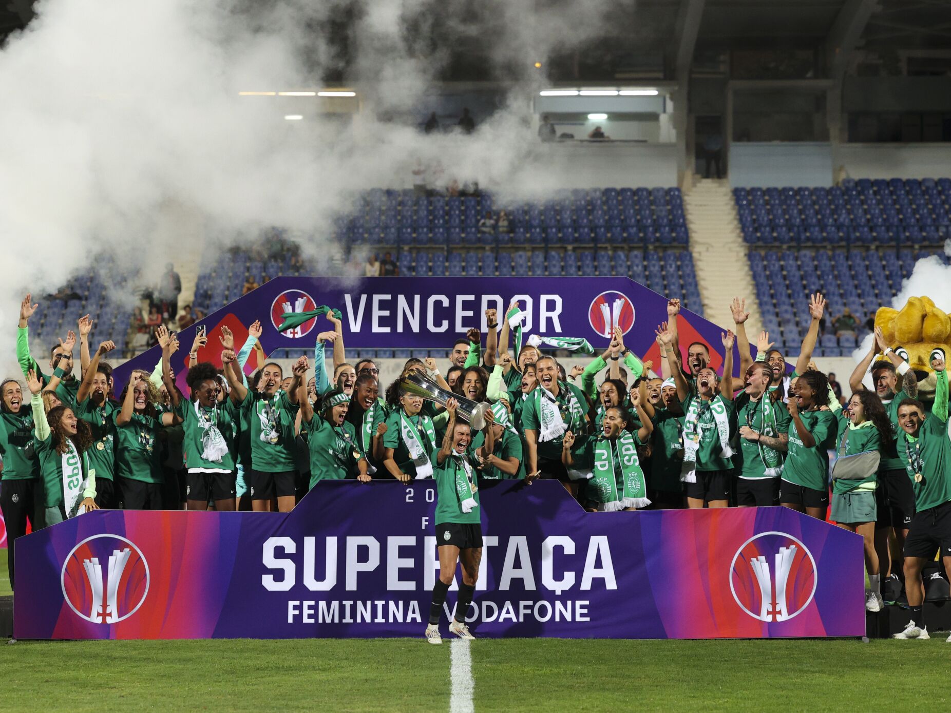 Sporting Clube de Portugal: Um Gigante Também no Futebol Feminino Sporting Clube de Portugal: Um Gigante Também no Futebol Feminino