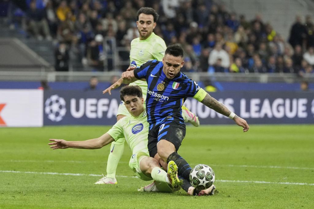 Jogos Eternos - Internazionale 4x3 Barcelona 2025 9 falta cubarsi lautaro