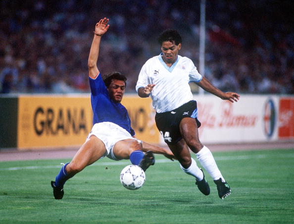 Seleções Imortais - Itália 1990-1994 12 maldini1990 vs italia chango getty