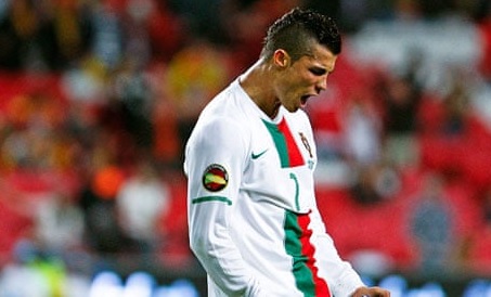 Espanha x Portugal: grandes jogos na história 8 Cristiano Ronaldo Portuga 006