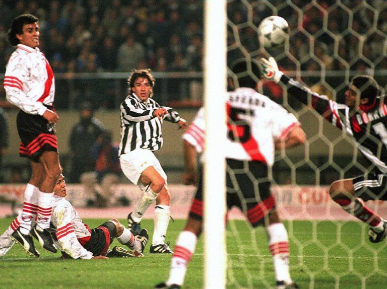 Os títulos mundiais da Juventus em 1985 e 1996 6 del piero juventus 1996 soccer cup goal 768x574 1