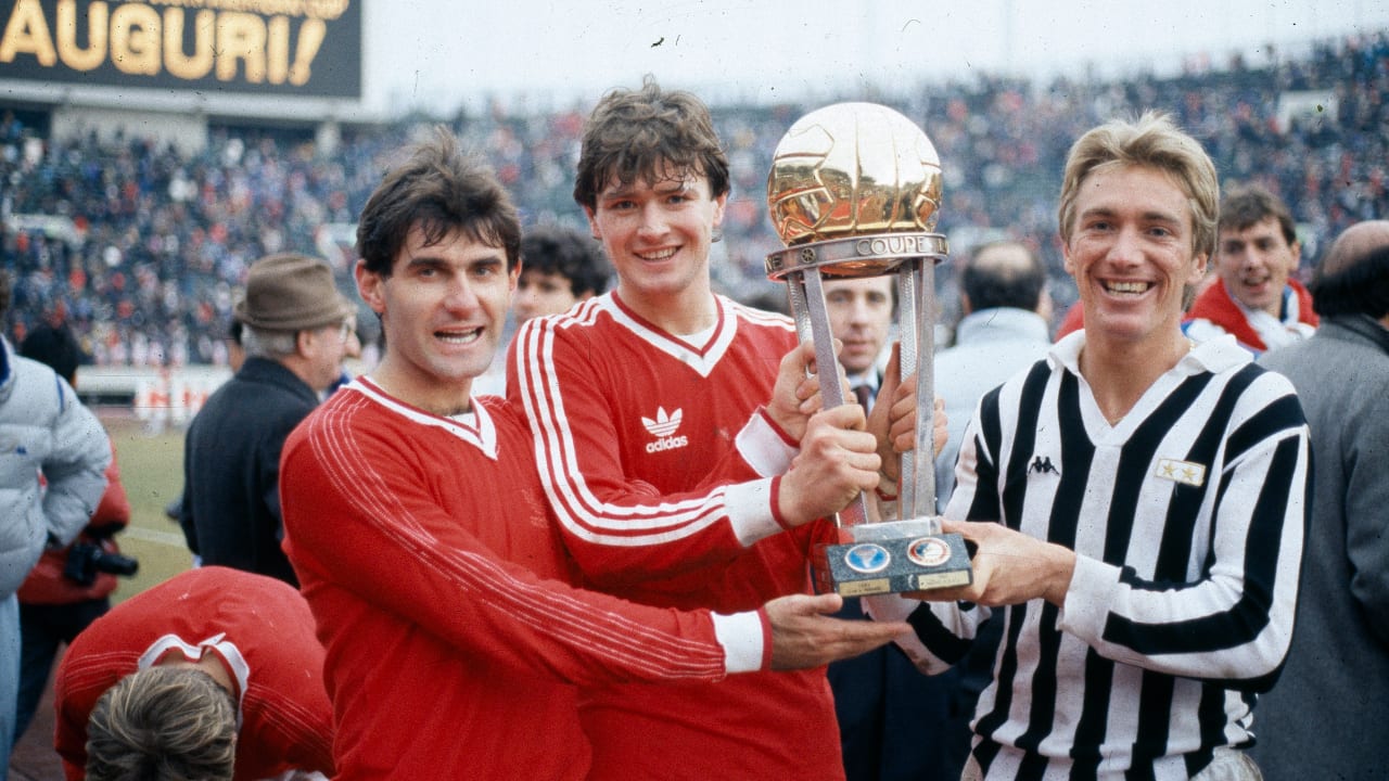 Os títulos mundiais da Juventus em 1985 e 1996 2 juventus argentinos 1985 mundial