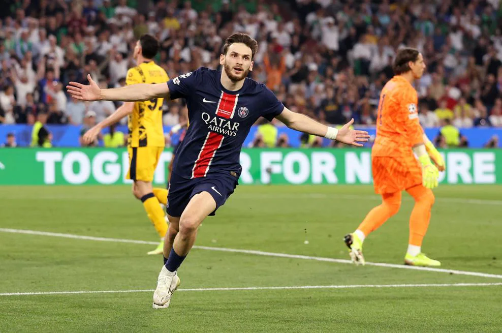 Jogos Eternos - PSG 5x0 Internazionale 2025 13 kvara gol psg