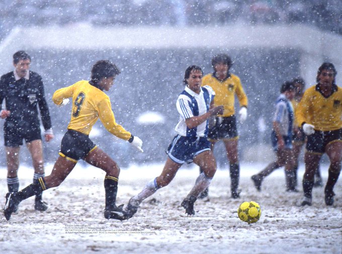 Os títulos mundiais do Porto em 1987 e 2004 4 porto penarol 87 final