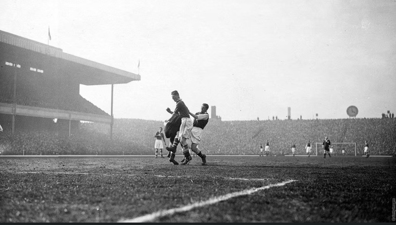 highbury record attendance