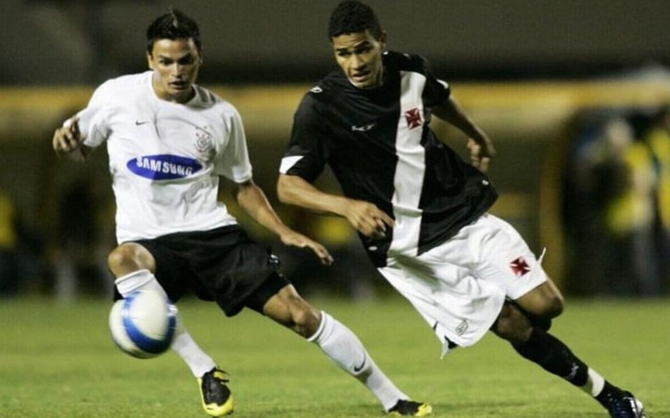 Allan Kardec contra o Corinthians em 2007 aspect ratio 512 320