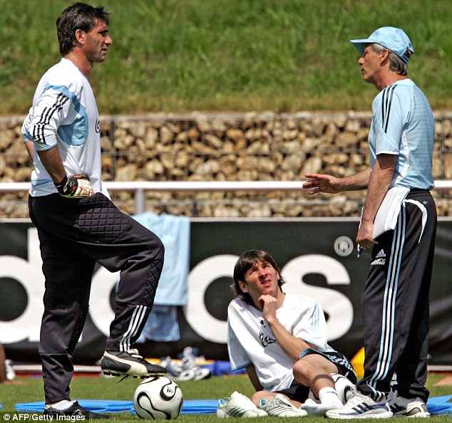 Pekerman right infamously left Messi on the bench as his then Ar m 11 1435314836373