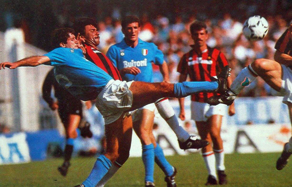 Serie A 1987 88 Napoli vs Milan Tebaldo Bigliardi e Ruud Gullit