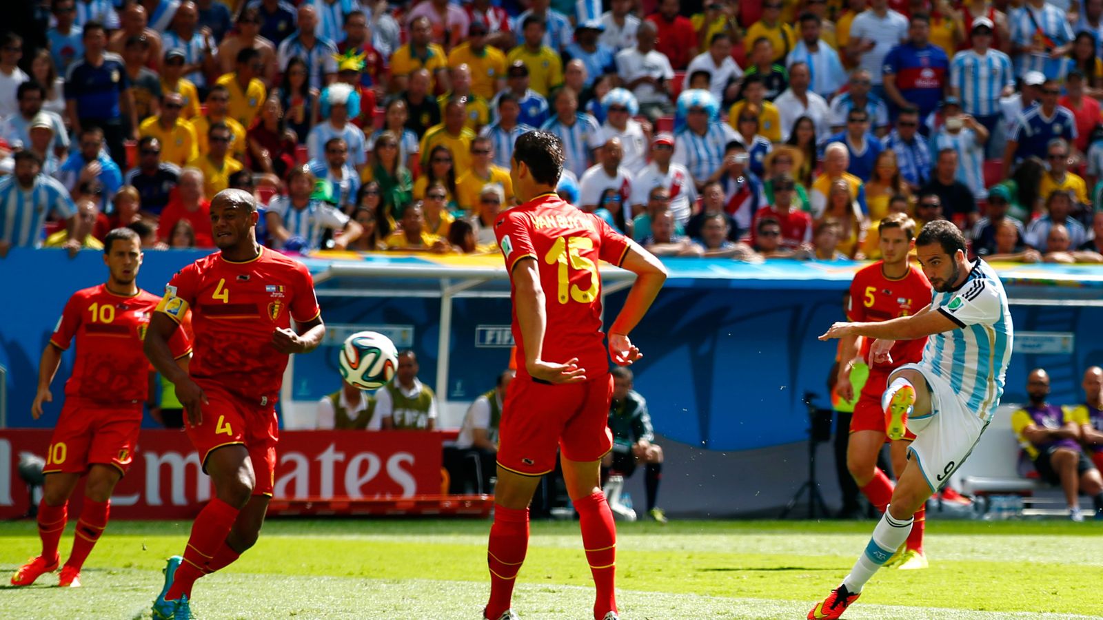 fifa world cup gonzalo higuain goal argentina belgium brasilia 3168438