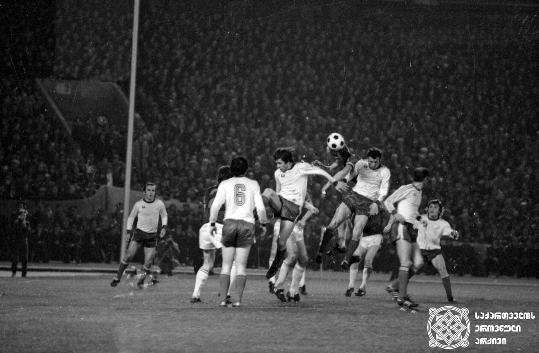 dinamo west ham8699 2