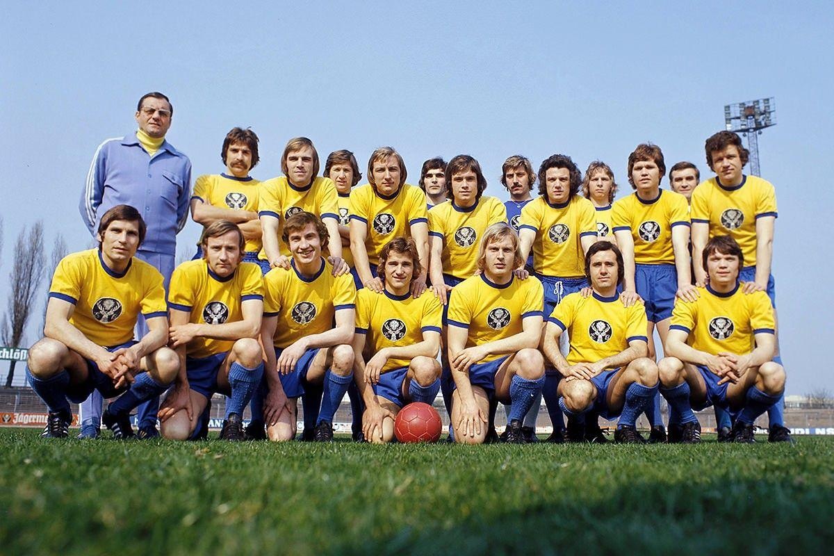 jager eintracht team