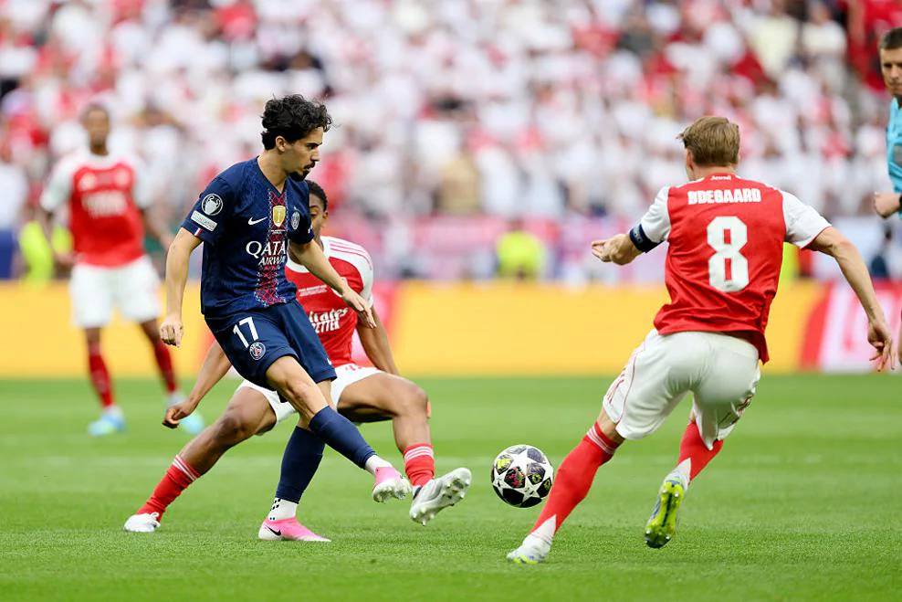 vitinha paris saint germain v arsenal fc uefa champions league final 2026