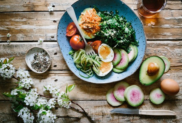 Como a alimentação influencia os níveis de dopamina Como a alimentação influencia os níveis de dopamina