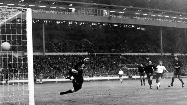 bobby charlton 2